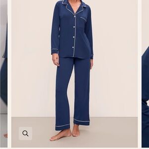 Women's Eberjey Navy Blue striped Pajama Set size medium